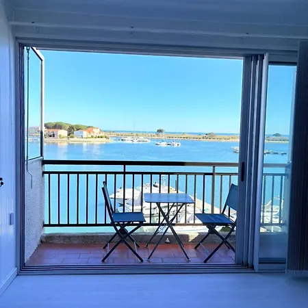 Douce Parenthese A St Cyprien Vue Lagune